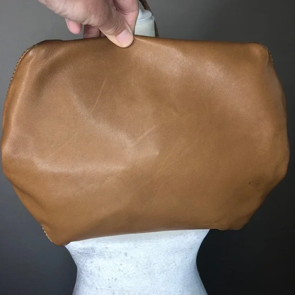 Bottega Veneta vintage authentic leather bag - Picture 8 of 16